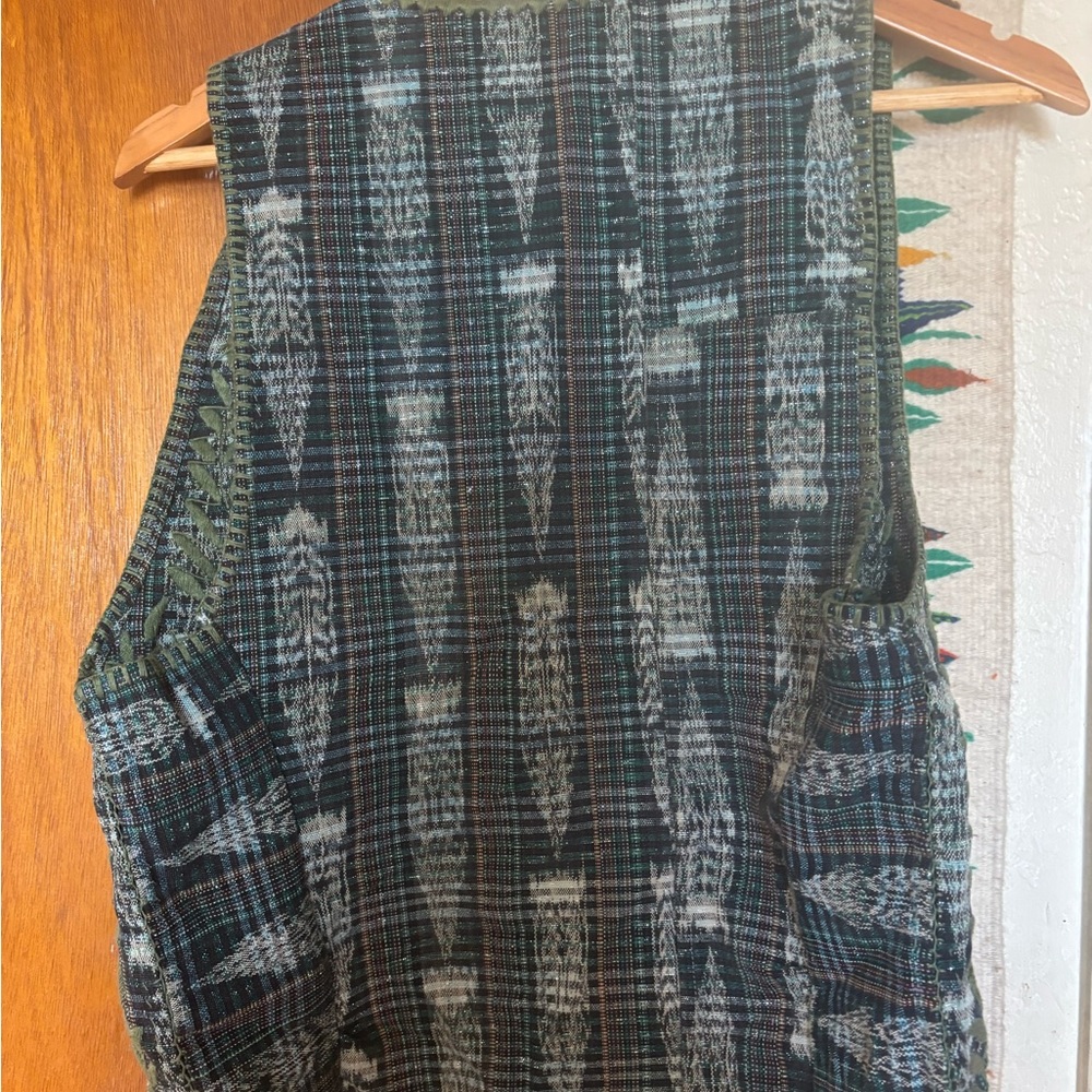 Guatemalan Embroidered Vest - Picture 2 of 3